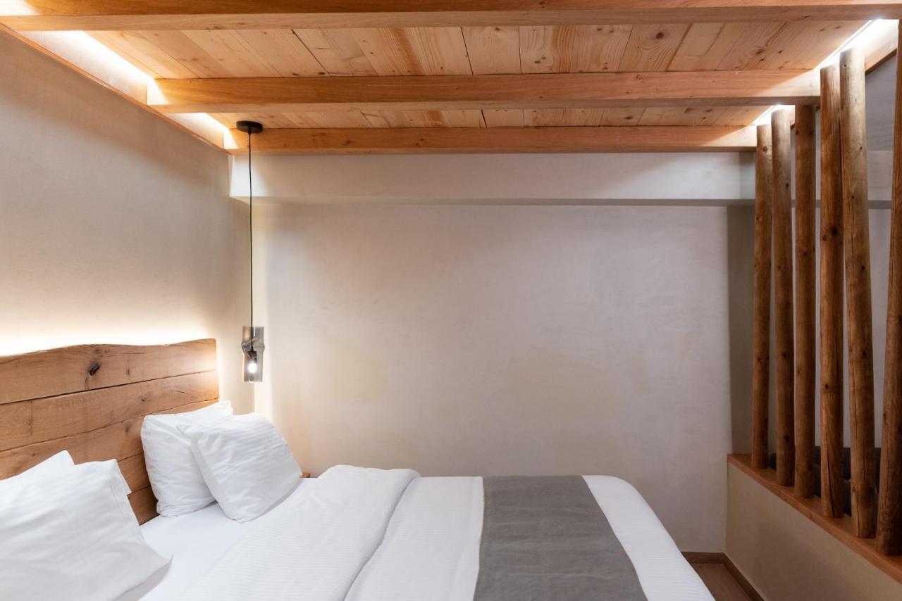 Theros By Agora Luxury In The Heart Of Appartement