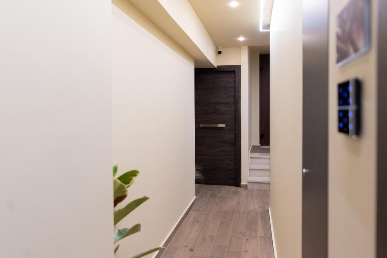 Theros By Agora Luxury In The Heart Of * Iraklion